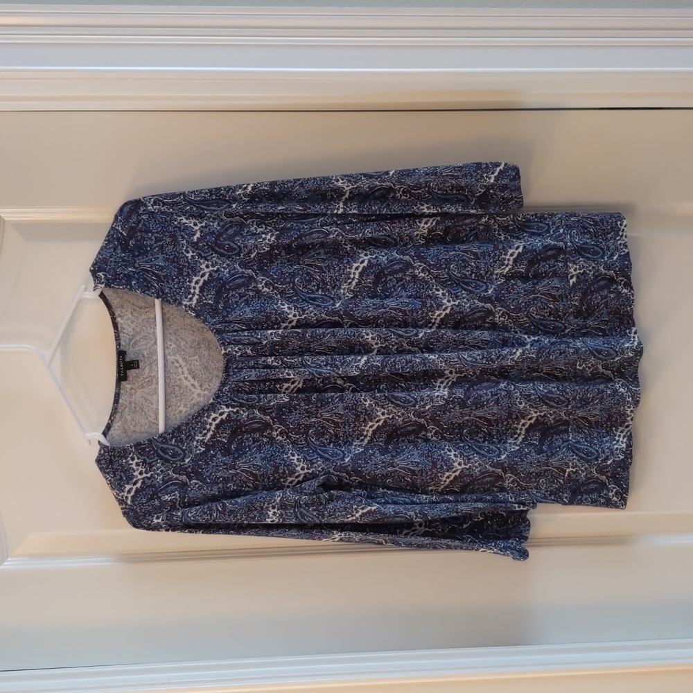 Talbots Blue Paisley Flowy Knit Shirt Size L
